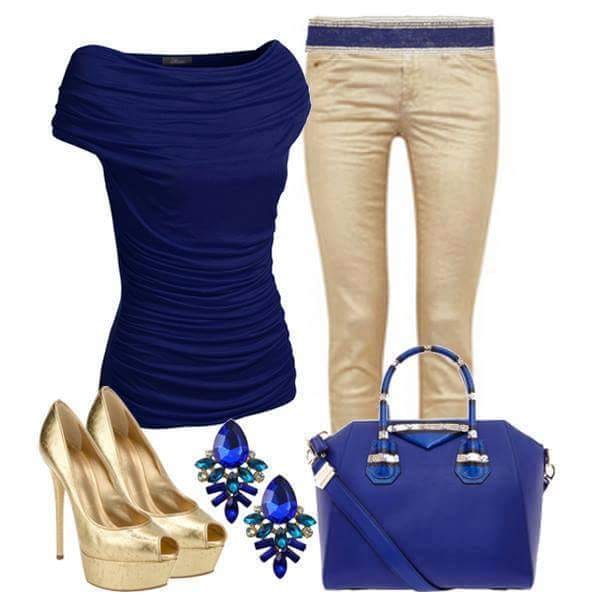Outfit v modré barvě